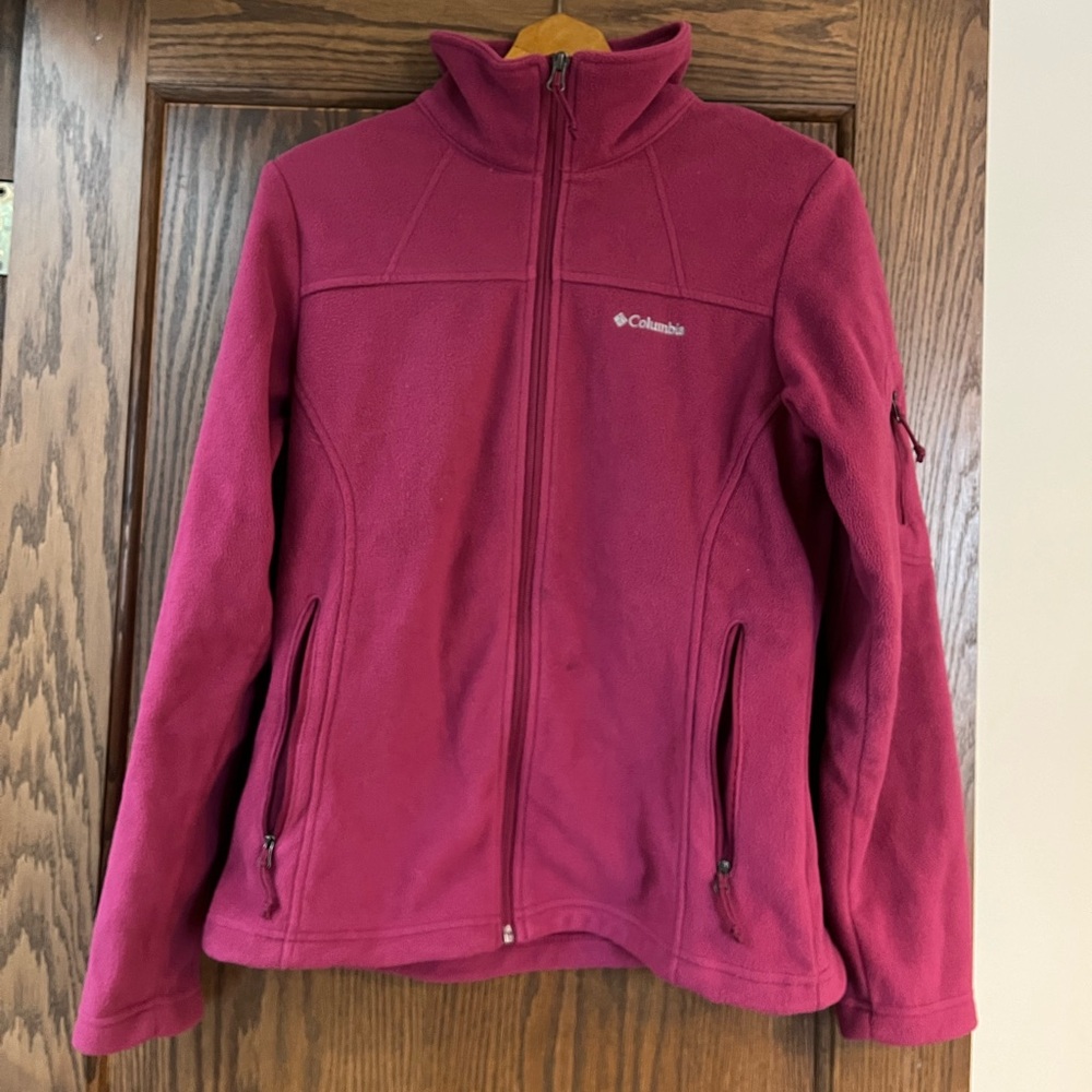 Columbia sweater